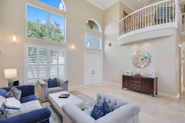 19245 Skyridge Circle, Boca Raton, FL 33498