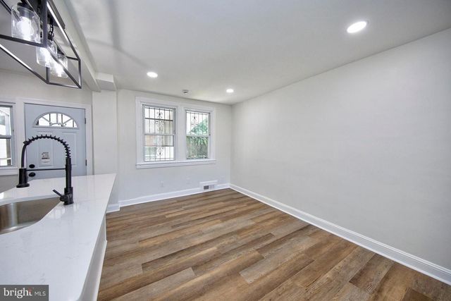 2834 OAKFORD AVE, Baltimore, MD 21215