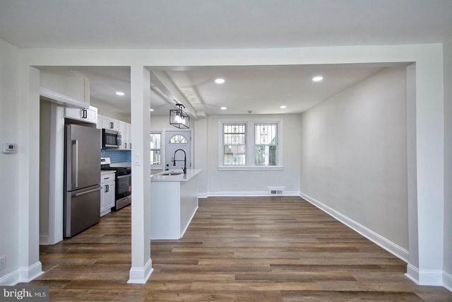 2834 OAKFORD AVE, Baltimore, MD 21215