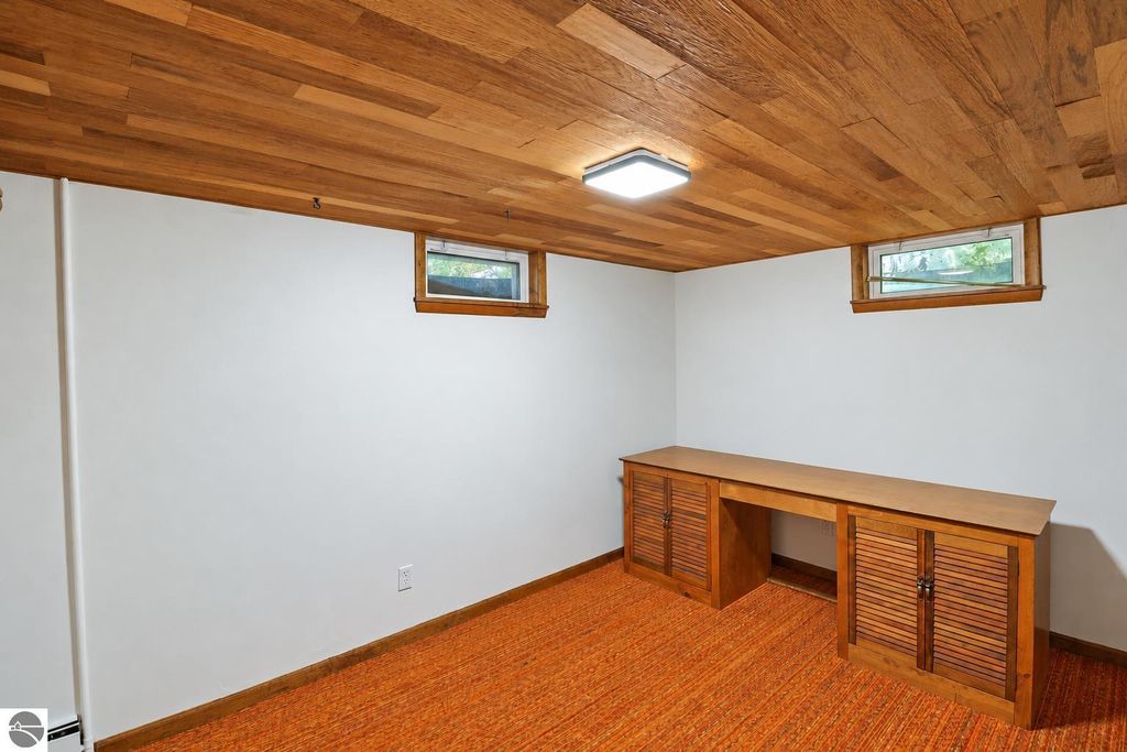 Image 28 of property listing at 620 West Court, Mt Pleasant, MI 48858