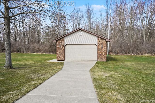 7222 Calkins Road, Clayton Charter Township, MI 48532