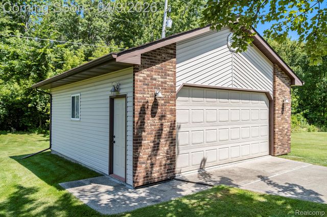 7222 Calkins Road, Clayton Charter Township, MI 48532