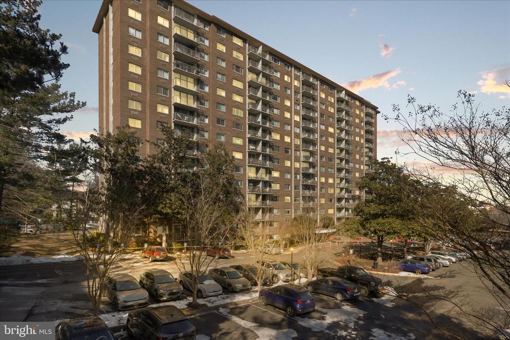 2059 HUNTINGTON AVE #1201, Alexandria, VA 22303