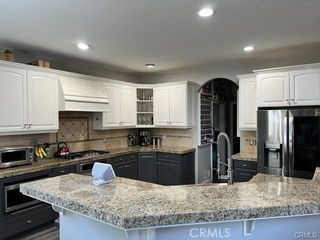 514 Pioneer, Lake Arrowhead, CA 92352