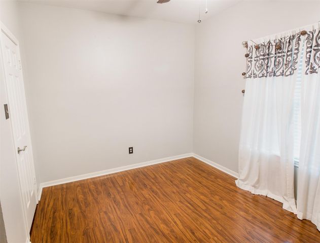 14639 Oak Chase Drive, Houston, TX 77062