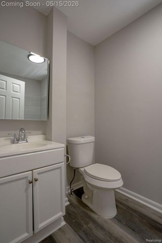 27500 Tighe Street, Roseville, MI 48066