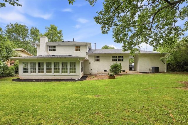 2913 Gena Drive, Decatur, GA 30032