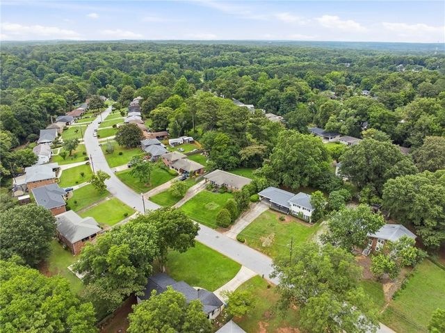 2913 Gena Drive, Decatur, GA 30032
