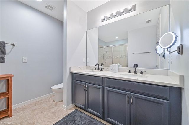 14919 Edgewater CIR, Naples, FL 34114