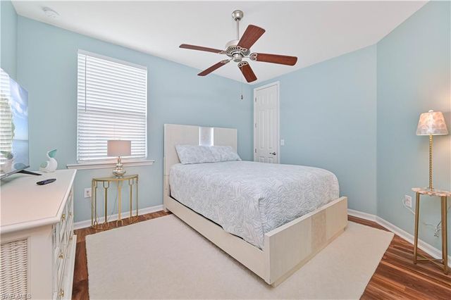 14919 Edgewater CIR, Naples, FL 34114