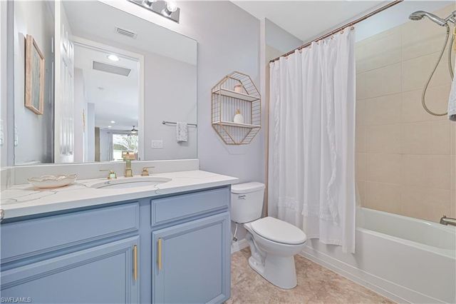 14919 Edgewater CIR, Naples, FL 34114