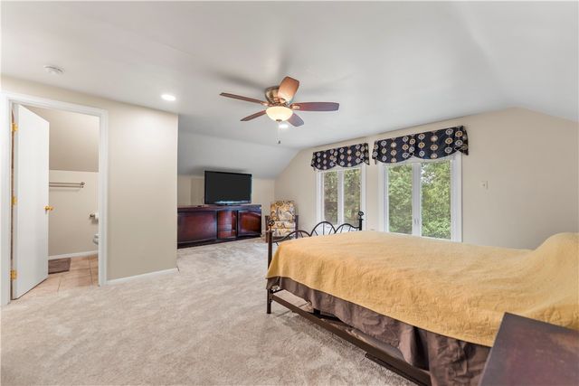 816 Ella St, Mt Lebanon, PA 15243