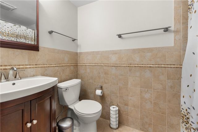 816 Ella St, Mt Lebanon, PA 15243