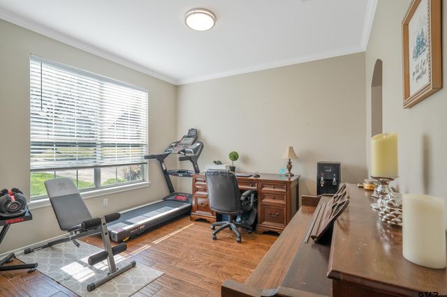 319 Rosebrook Circle, Whitehouse, TX 75791