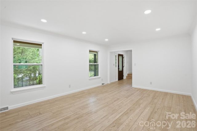 5910 Grosner Place, Charlotte, NC 28211