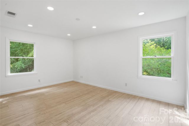 5910 Grosner Place, Charlotte, NC 28211