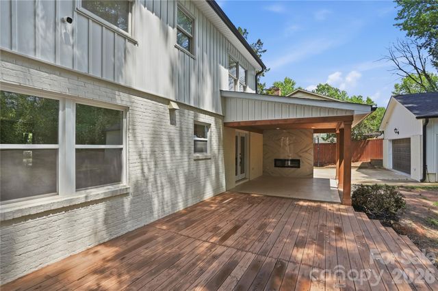 5910 Grosner Place, Charlotte, NC 28211