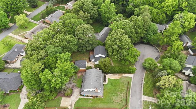 5910 Grosner Place, Charlotte, NC 28211
