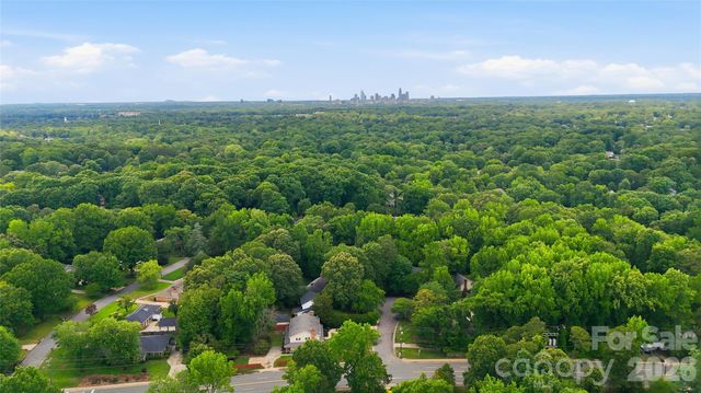 5910 Grosner Place, Charlotte, NC 28211