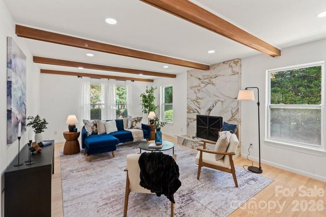 5910 Grosner Place, Charlotte, NC 28211