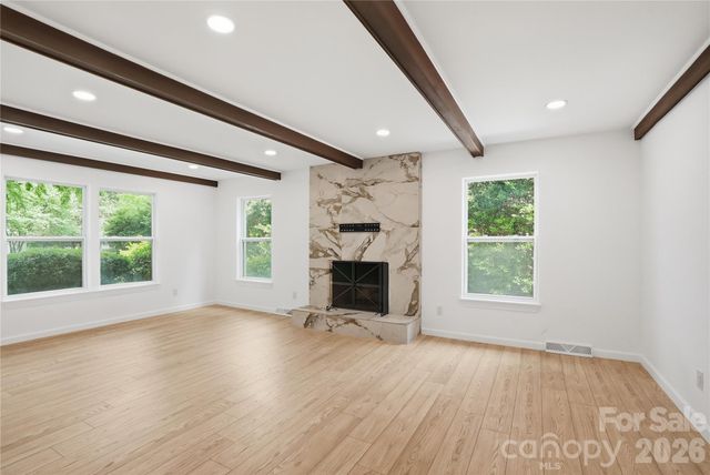5910 Grosner Place, Charlotte, NC 28211