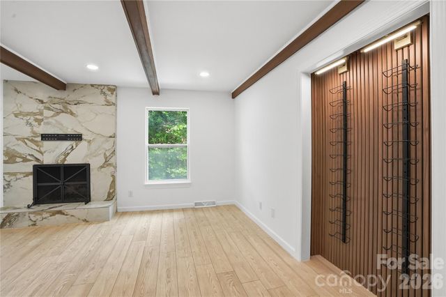 5910 Grosner Place, Charlotte, NC 28211