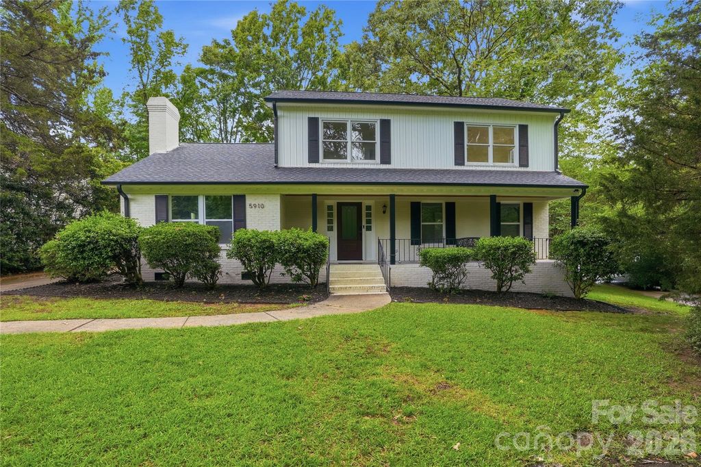 5910 Grosner Place, Charlotte, NC 28211