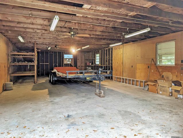 6526 Martin Dr, Zachary, LA 70791