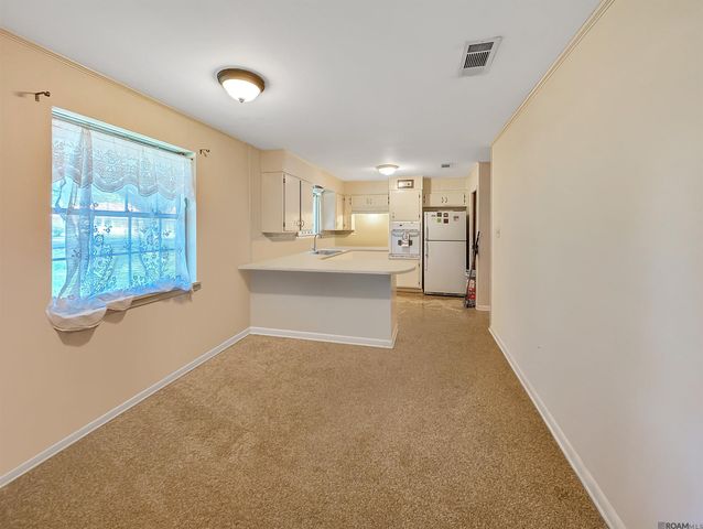 6526 Martin Dr, Zachary, LA 70791