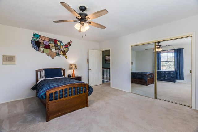 1809 Newton Place NE, Albuquerque, NM 87106