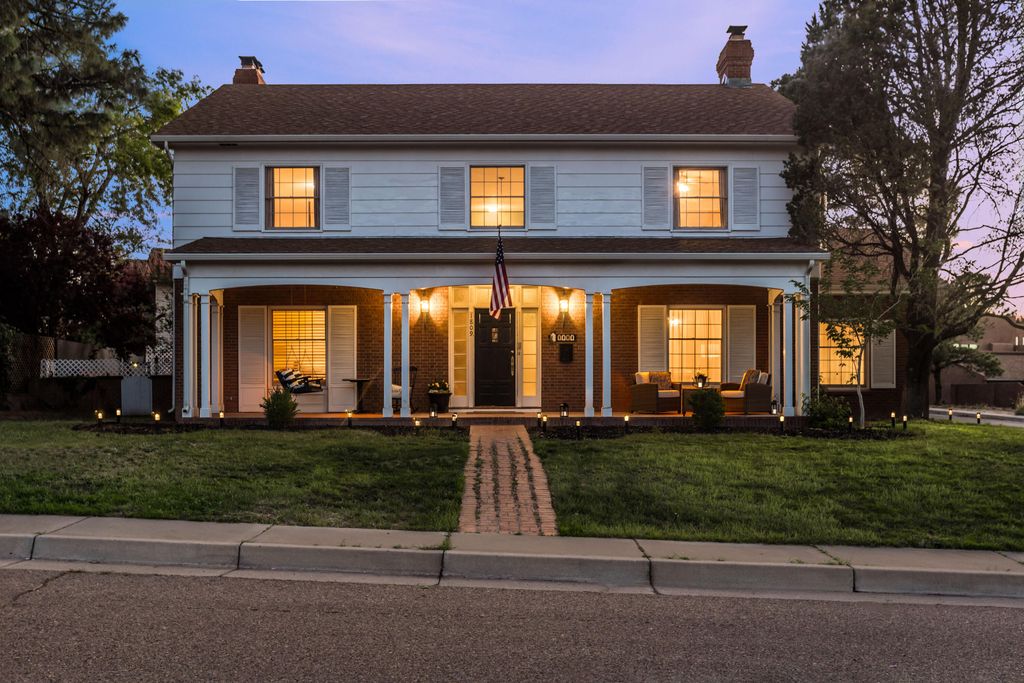 1809 Newton Place NE, Albuquerque, NM 87106
