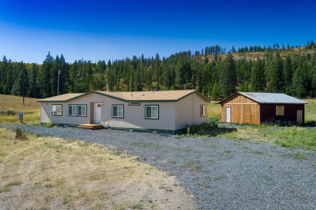 960 Philpott Rd, Colville, WA 99114