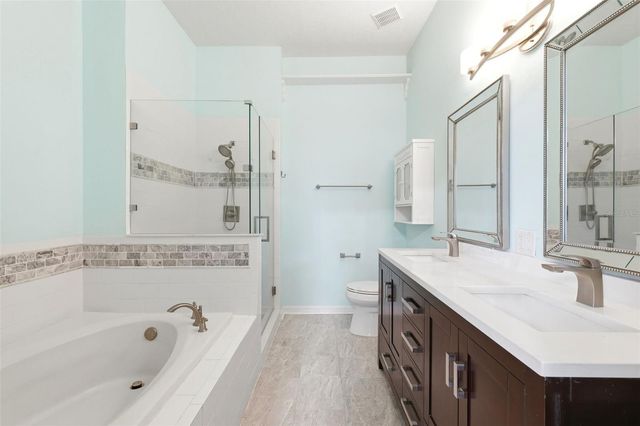 11421 GLENMONT DRIVE, Tampa, FL 33635