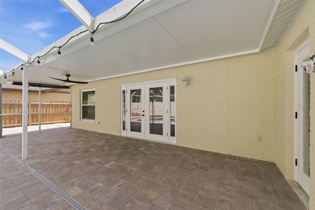 11421 GLENMONT DRIVE, Tampa, FL 33635