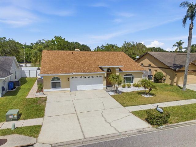 11421 GLENMONT DRIVE, Tampa, FL 33635