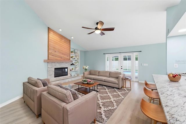 11421 GLENMONT DRIVE, Tampa, FL 33635