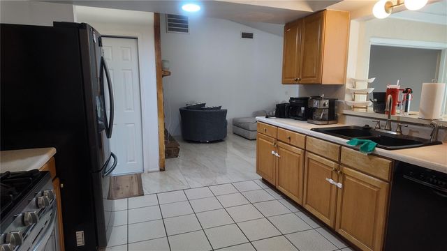 304 SHADOW OAK DRIVE, Casselberry, FL 32707