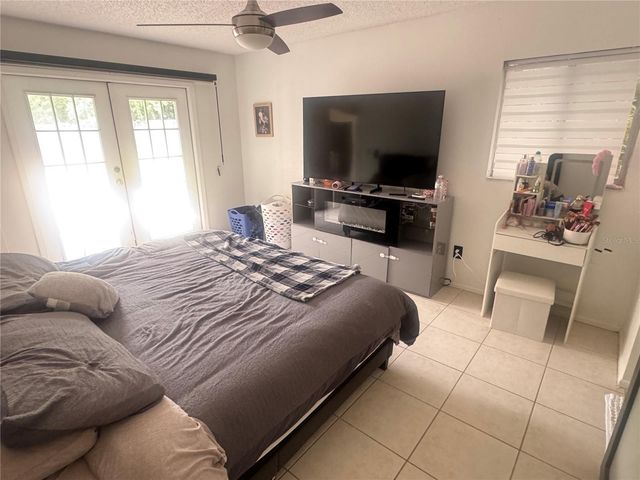 304 SHADOW OAK DRIVE, Casselberry, FL 32707