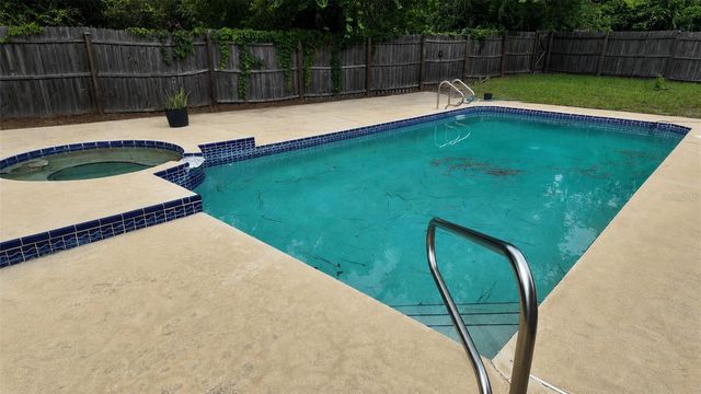 304 SHADOW OAK DRIVE, Casselberry, FL 32707