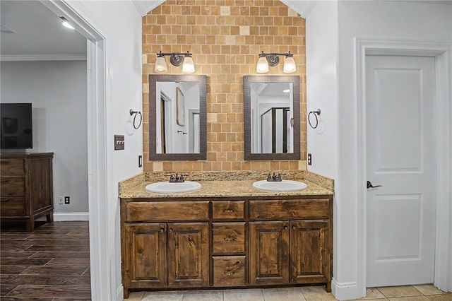 1221 Ebbtide Cove, College Station, TX 77845