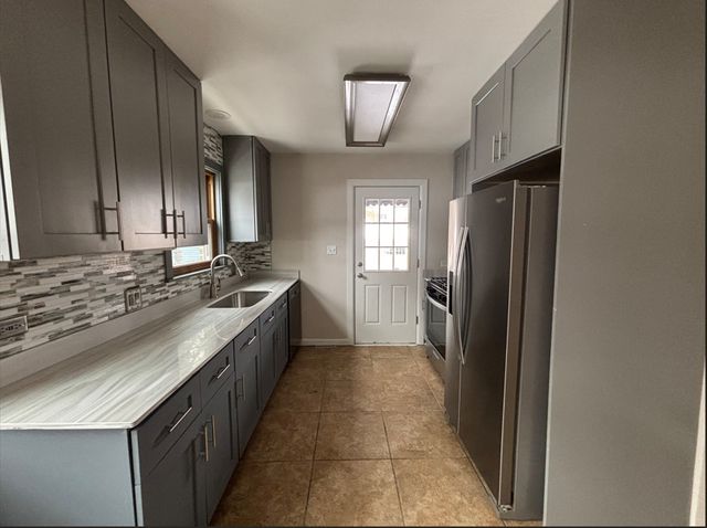 5214 N Natoma Avenue, Chicago, IL 60656