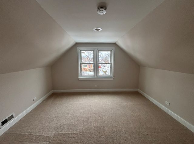 5214 N Natoma Avenue, Chicago, IL 60656