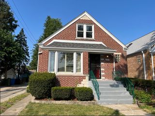 5214 N Natoma Avenue, Chicago, IL 60656