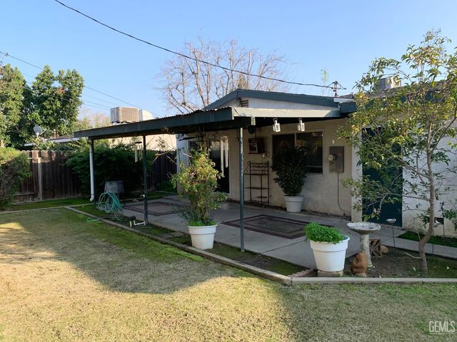 916 Alandale Avenue, Bakersfield, CA 93308