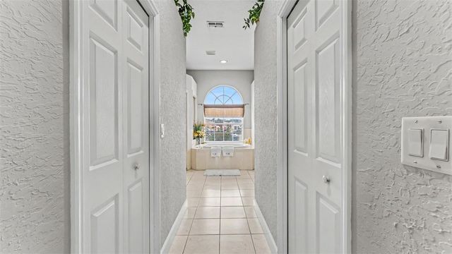 6726 HARTSWORTH DRIVE, Lakeland, FL 33813