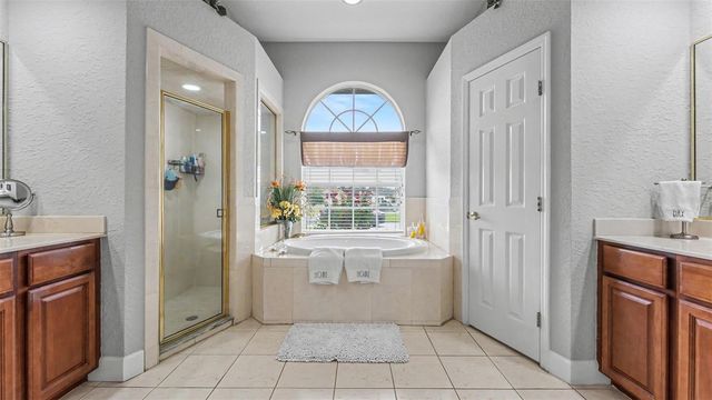 6726 HARTSWORTH DRIVE, Lakeland, FL 33813