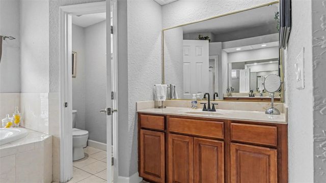 6726 HARTSWORTH DRIVE, Lakeland, FL 33813