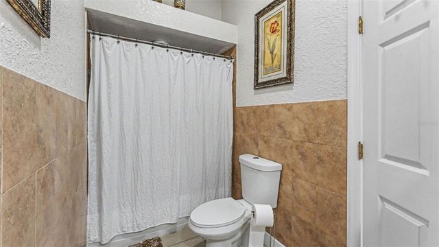 6726 HARTSWORTH DRIVE, Lakeland, FL 33813