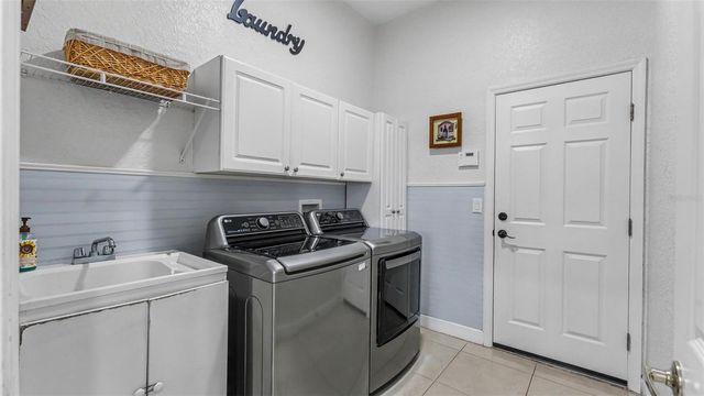 6726 HARTSWORTH DRIVE, Lakeland, FL 33813