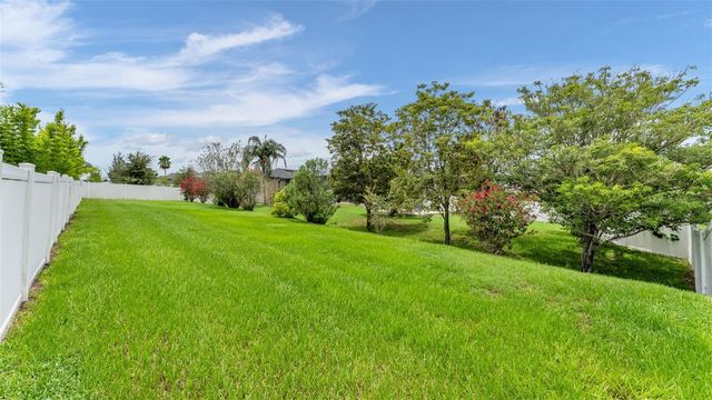 6726 HARTSWORTH DRIVE, Lakeland, FL 33813